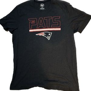 New England Patriots T shirt. Brand: 47 NFL Team Apparel.